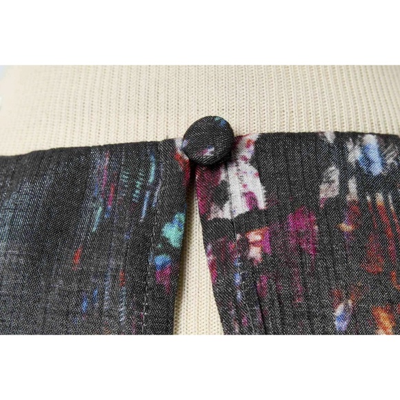 H&M Shimmery Gray & Multicolor Abstract Ruffled Open Back Dress NWT Size 8 - Picture 4 of 6